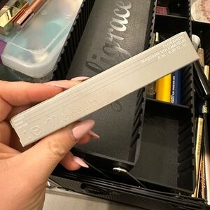 REM Beauty Volumizing Mascara - Gray